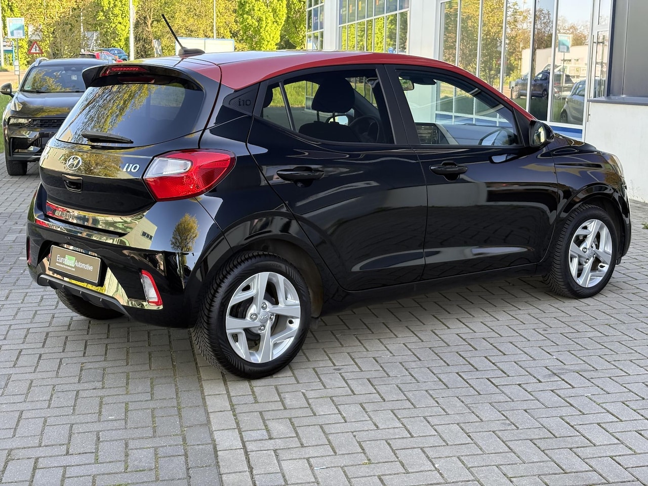 Hyundai i10 - 1.2 Intro Edition | stuur & stoel verwarming | DAB | CARPLAY |