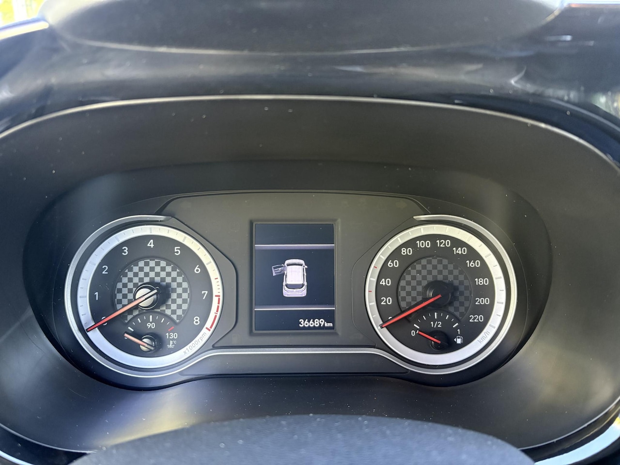 Hyundai i10 - 1.2 Intro Edition | stuur & stoel verwarming | DAB | CARPLAY |