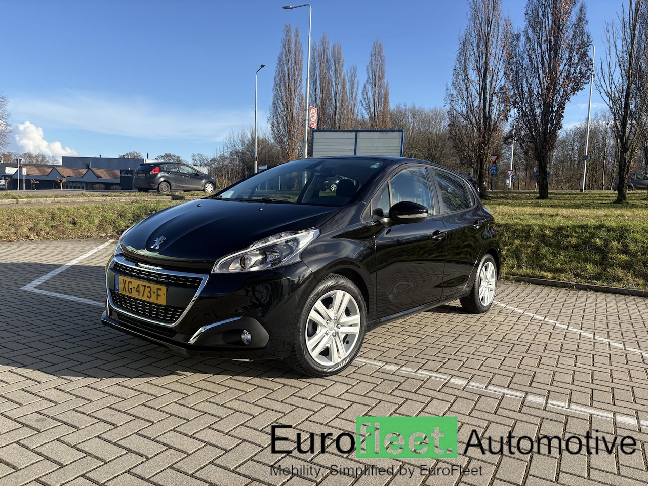 Peugeot 208 - 1.2 PureTech Signature carplay | AIRCO | lage kilometerstand