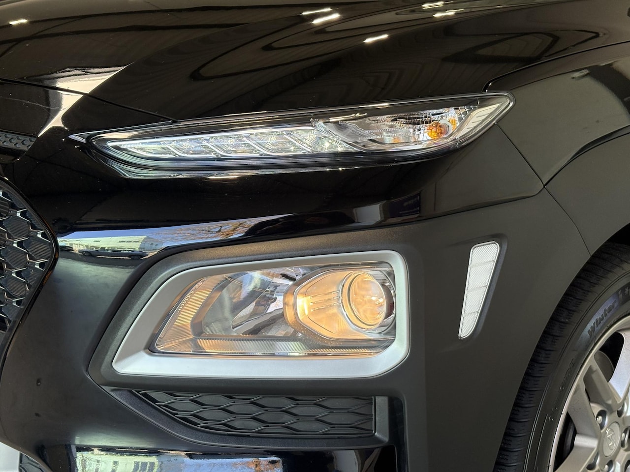 Hyundai Kona - 1.0 T-GDI Comfort | STUURVERWARMING | CARPLAY | TREKHAAK |