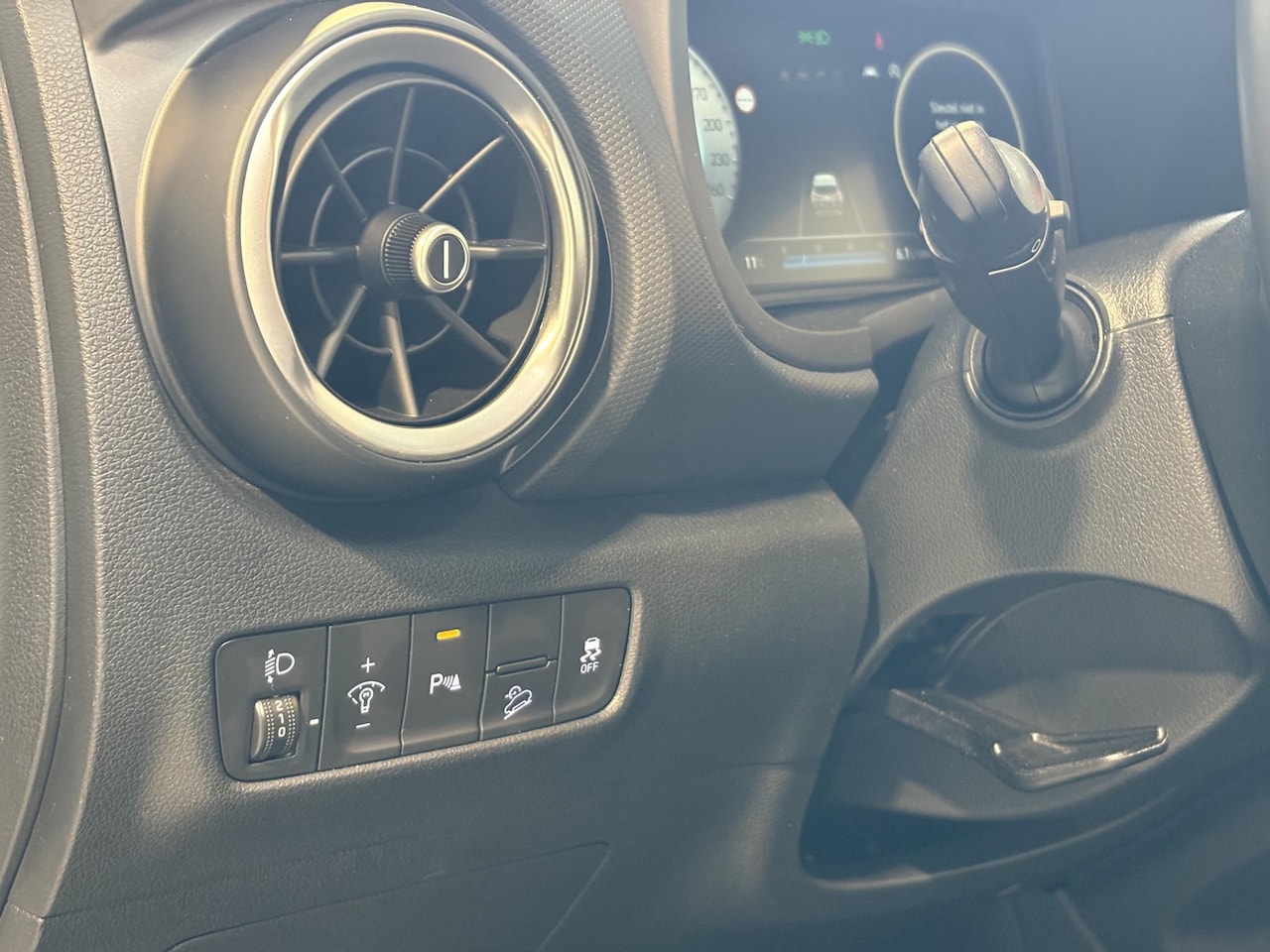 Hyundai Kona - 1.0 T-GDI STYLE 2WD | Facelift | carplay | stuurverw. | stoel verw. | virt. cockpit | came