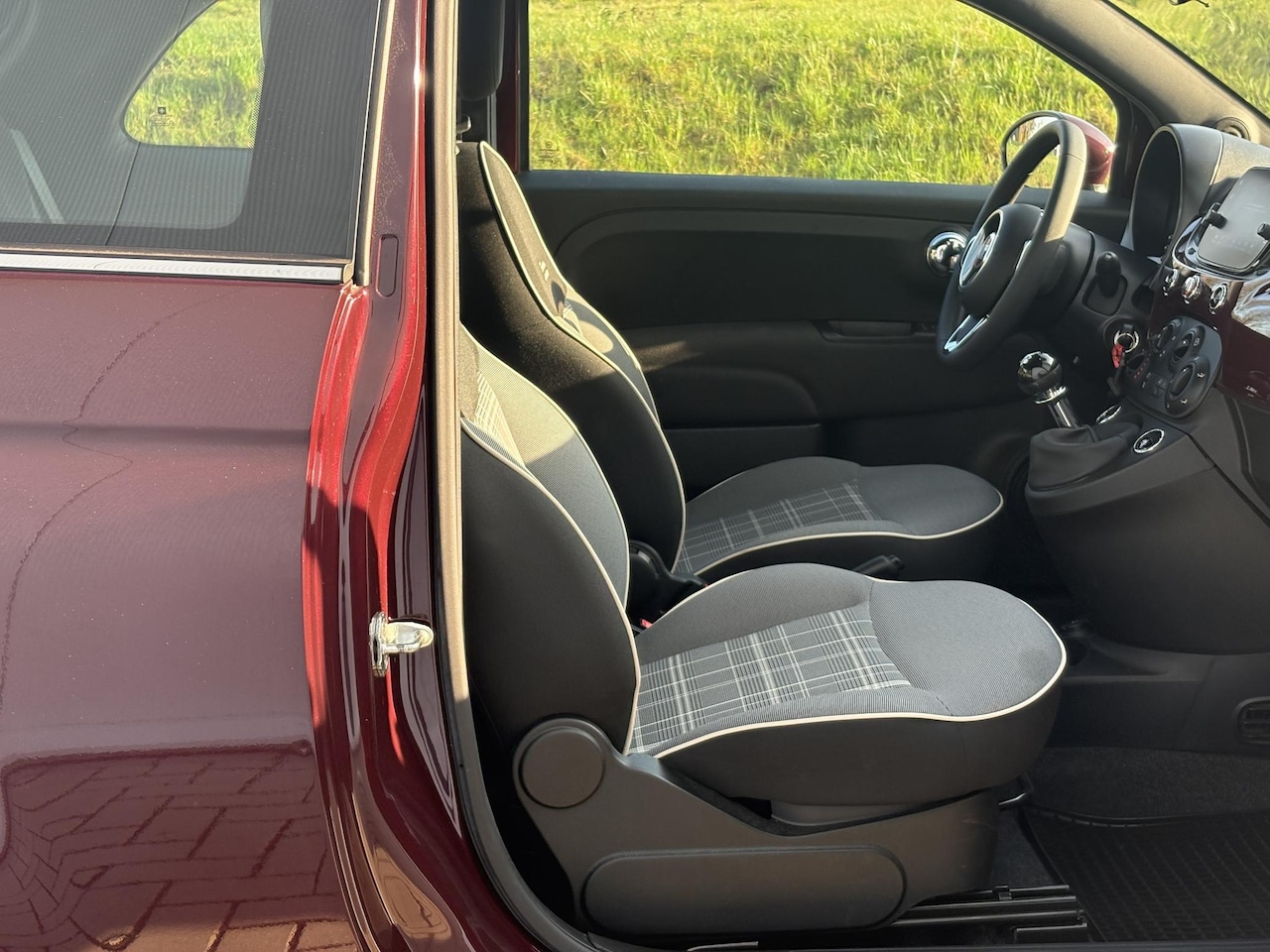 Fiat 500 - 1.2 Lounge | Carplay | Cruise | airco | lage kilometerstand
