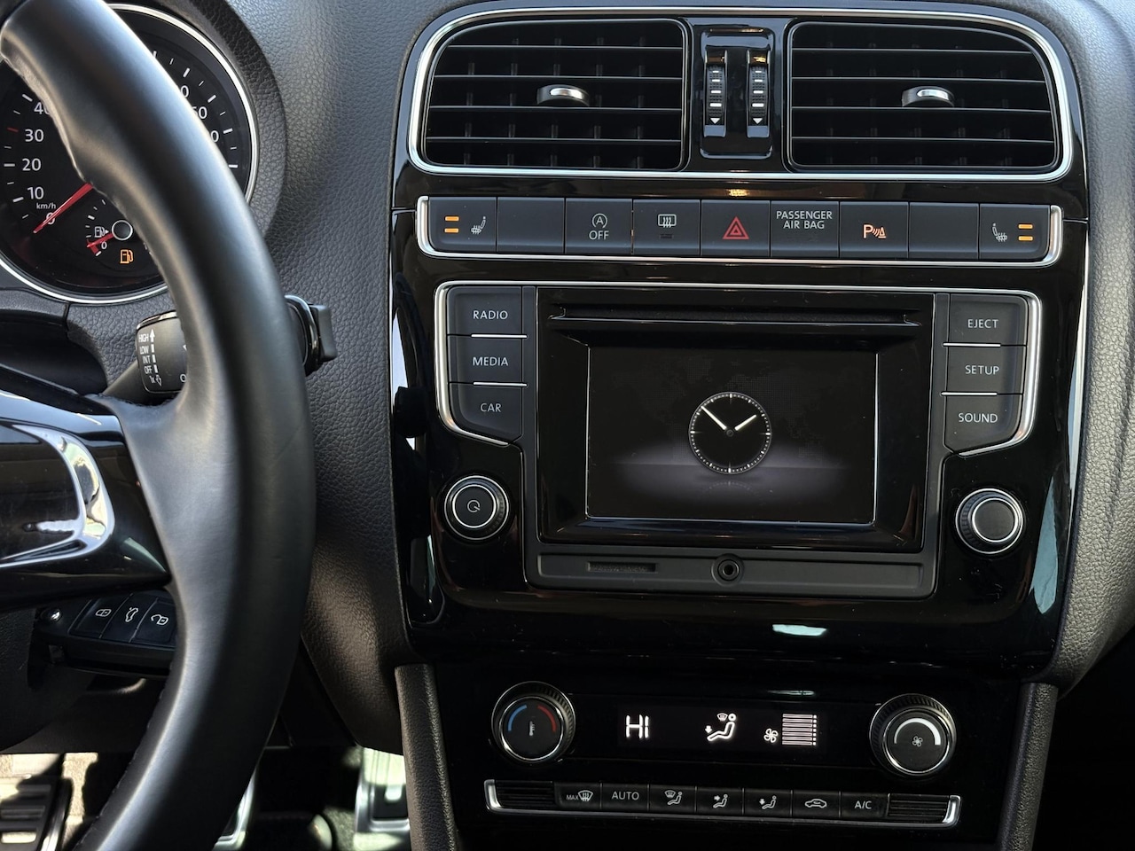 Volkswagen Polo - 1.0 SOUND edition | Facelift | BEATS | Climate control | stoelverwarmin