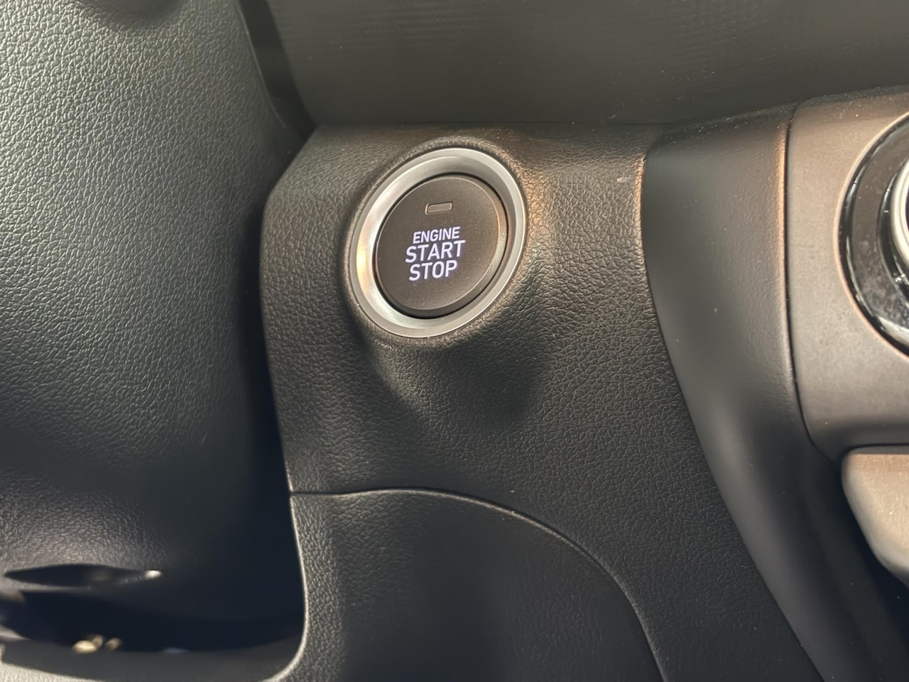 Hyundai Kona - 1.0 T-GDI STYLE 2WD | Facelift | carplay | stuurverw. | stoel verw. | virt. cockpit | came