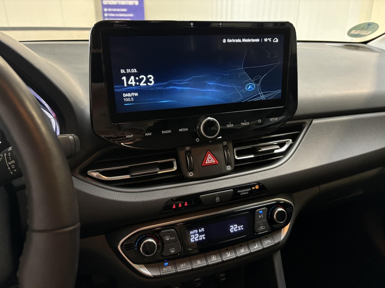 Hyundai i30 - 1.0 T-GDi MHEV Comfort Smart nw. model | Carplay | stuurverw.| Stoelverw. | Camera | trekh