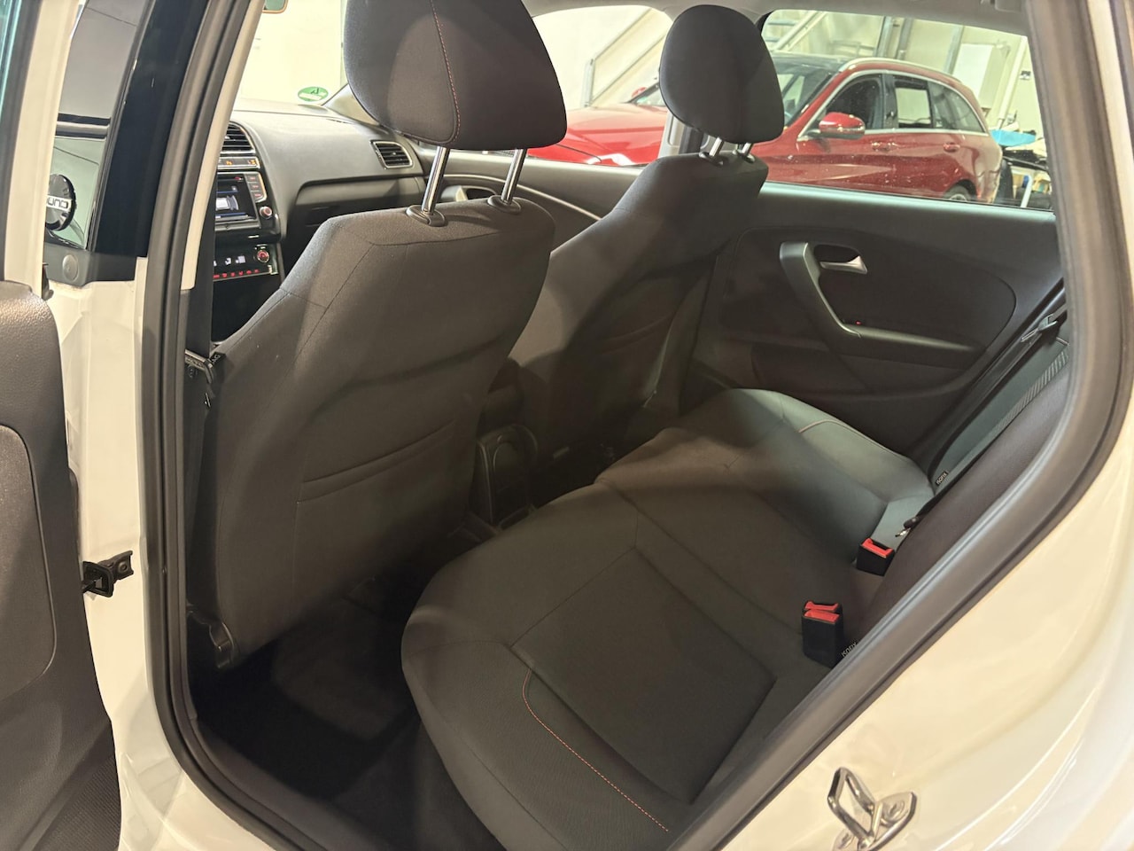 Volkswagen Polo - 1.0 SOUND edition | Facelift | BEATS | Climate control | stoelverwarmin