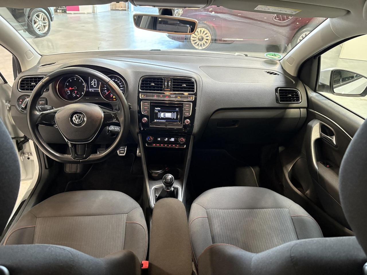 Volkswagen Polo - 1.0 SOUND edition | Facelift | BEATS | Climate control | stoelverwarmin