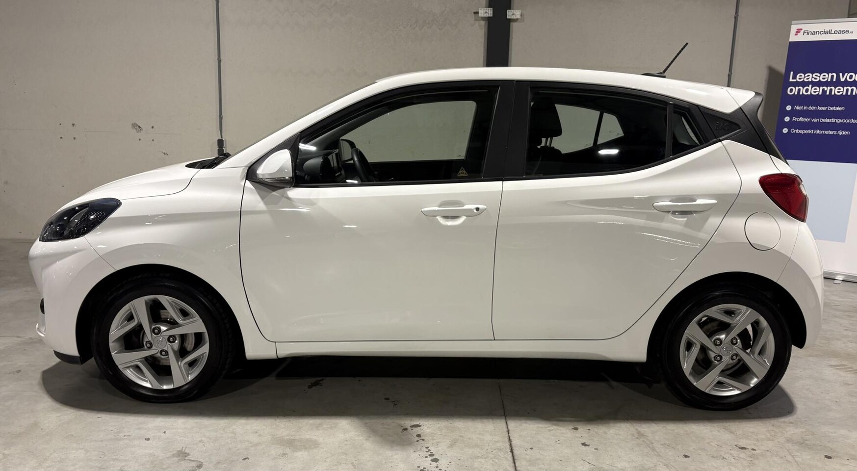 Hyundai i10 - 1.0 Comfort Smart 5-zits | Apple CarPlay | Climate Control | Stoel- & Stuurverwarming