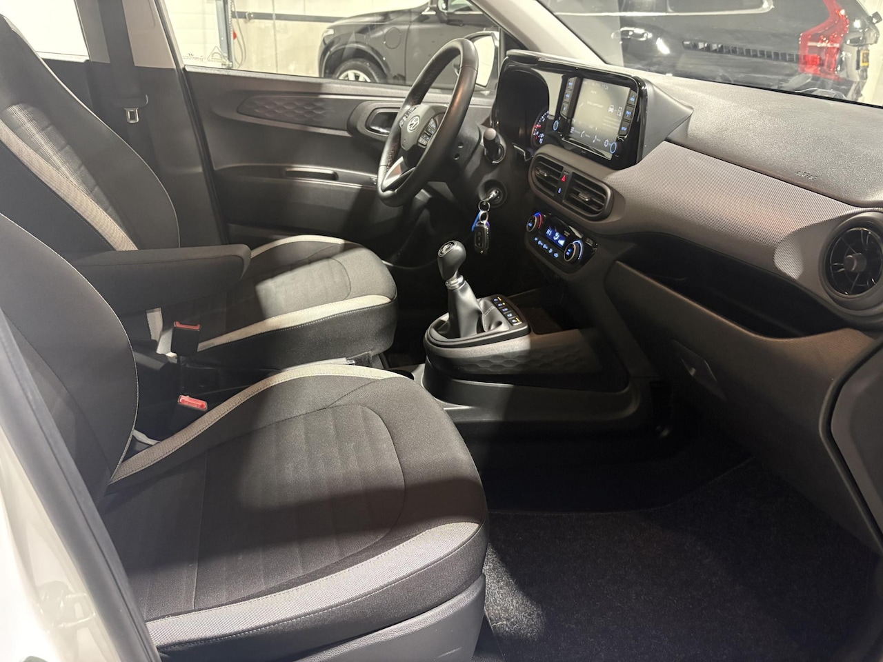Hyundai i10 - 1.0 Comfort Smart 5-zits | Apple CarPlay | Climate Control | Stoel- & Stuurverwarming