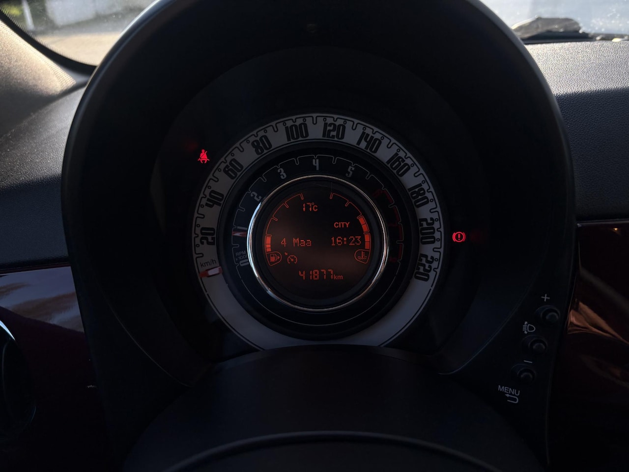 Fiat 500 - 1.2 Lounge | Carplay | Cruise | airco | lage kilometerstand
