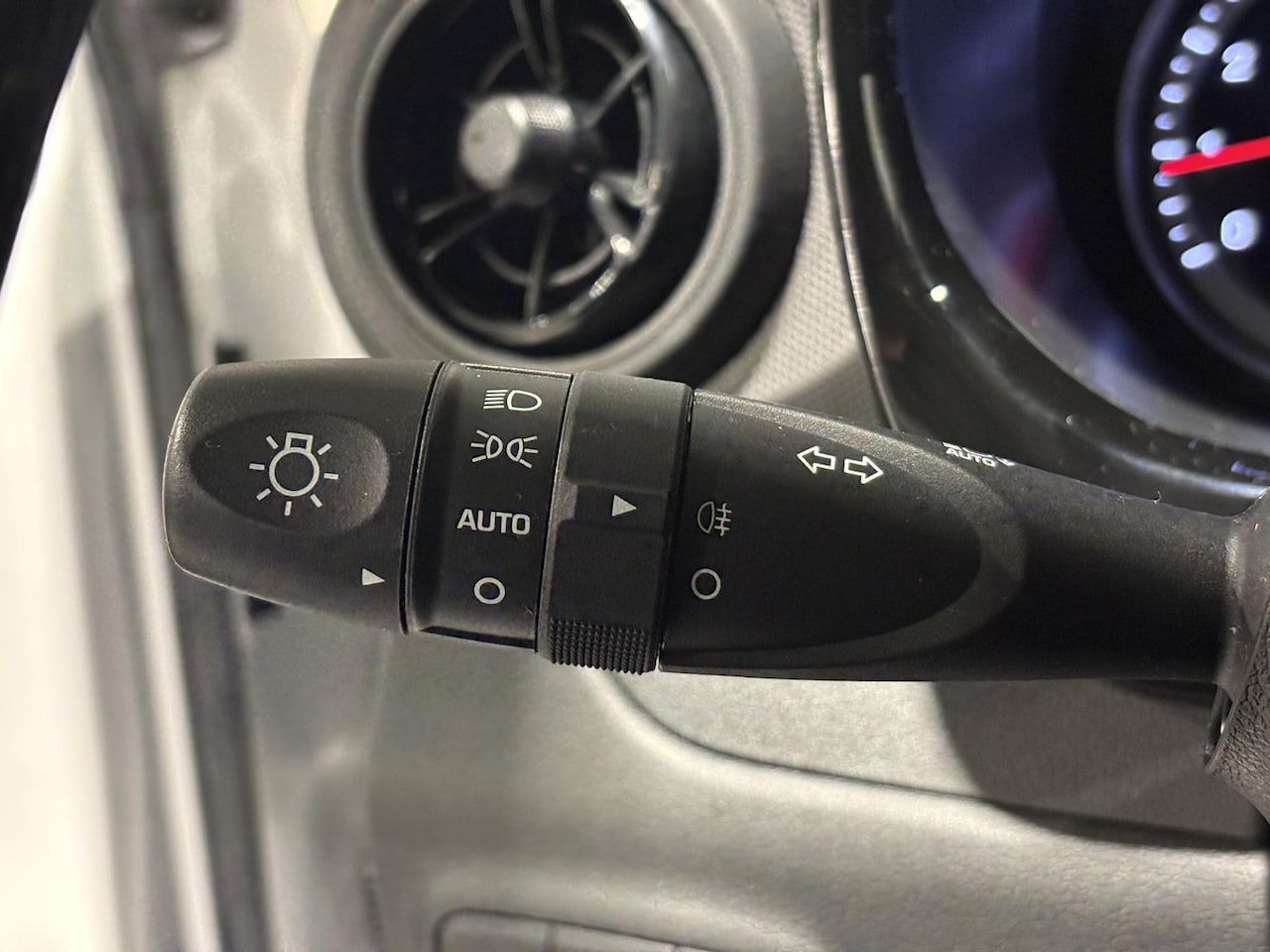 Hyundai i10 - 1.0 Comfort Smart 5-zits | Apple CarPlay | Climate Control | Stoel- & Stuurverwarming