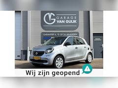 Smart Forfour - 1.0 71PK Pure Airco, CruiseControl, Leder, Isofix, Radio/CdSpeler, Start/Stop, Bluetooth,
