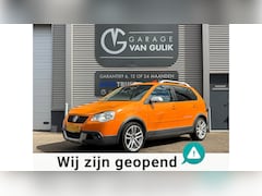Volkswagen Polo - 1.4-16V Cross 80PK Trekhaak, Clima, ElektrRamen+Spiegels, Isofix, Radio/Cd-Speler, Dakrail