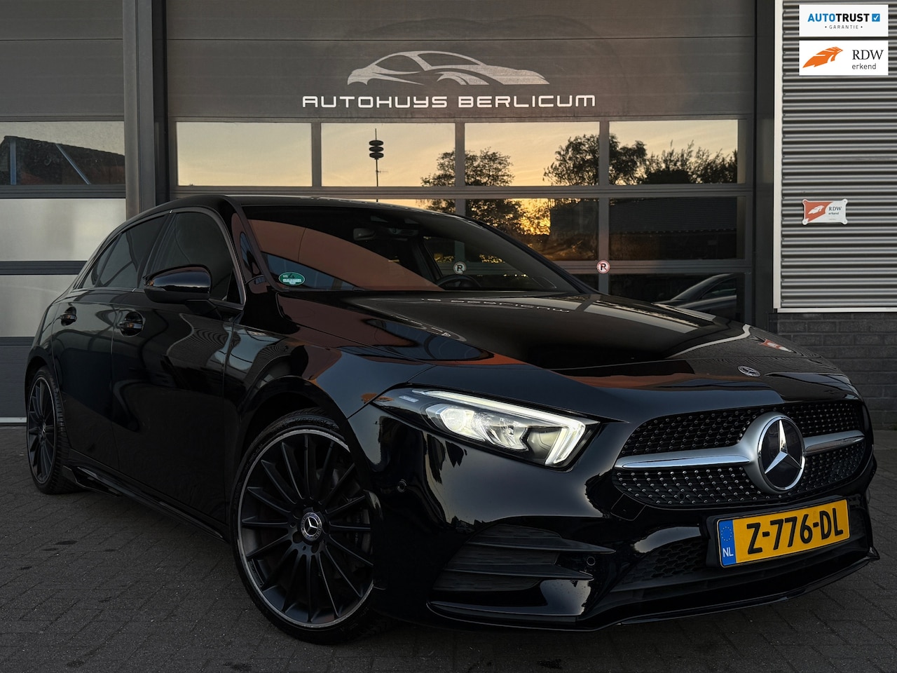 Mercedes-Benz A-klasse - 180 Business Solution AMG Sfeer Navi Camera - AutoWereld.nl