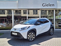 Toyota Aygo X - 1.0 VVT-i S-CVT Automaat Pulse Bi-Tone | Stoelverwarming, Airconditioning, 17 inch, CarPla