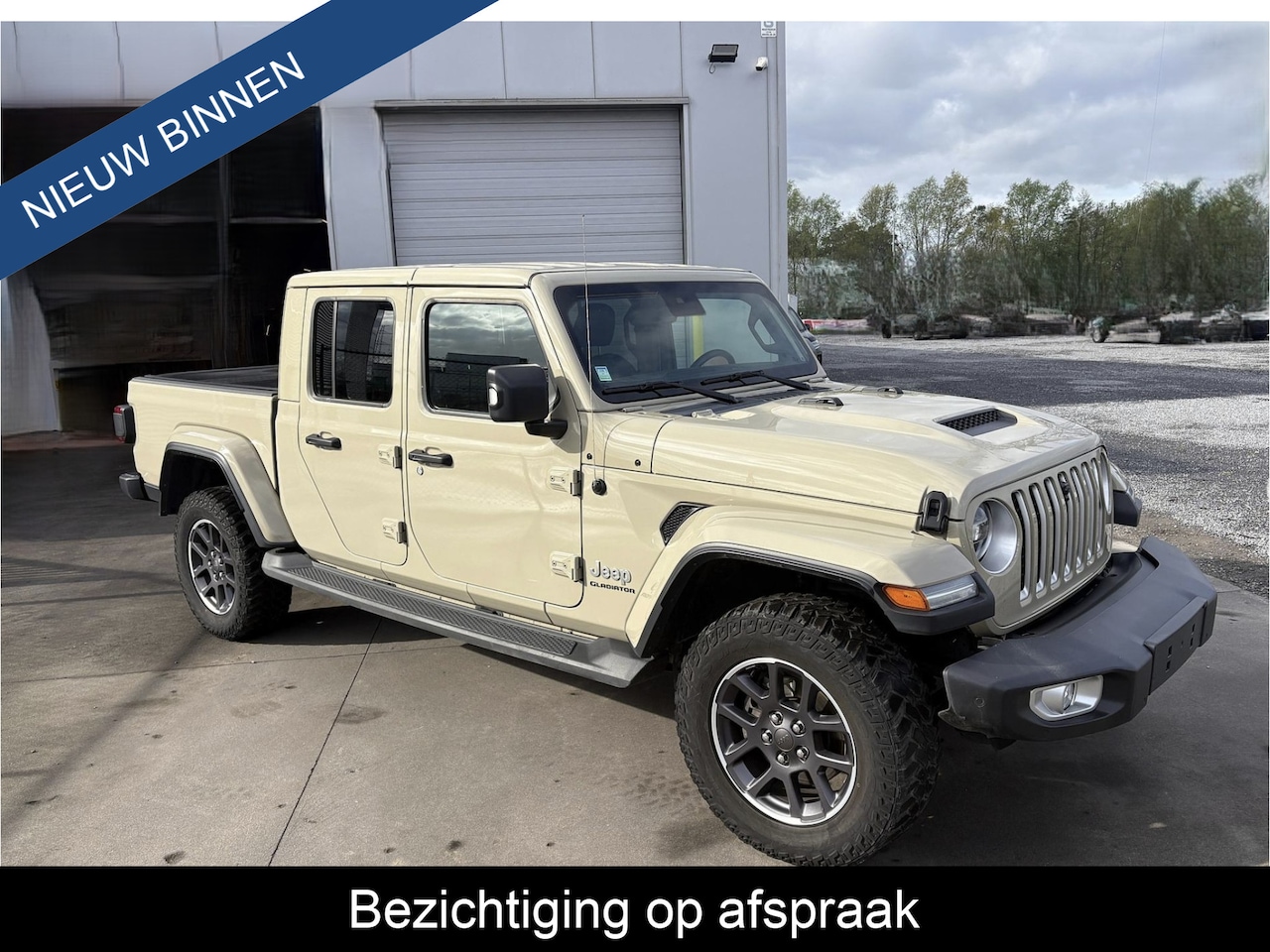 Jeep Gladiator - 3.0 V6 * GRIJS KENTEKEN * 5 ZITPLAATSEN !! - AutoWereld.nl