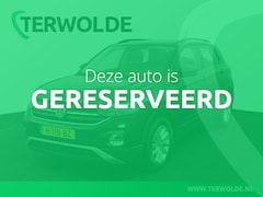 Volkswagen T-Cross - 1.0 TSI Life | Trekhaak | Navigatie | Parkeersensoren voor & achter |