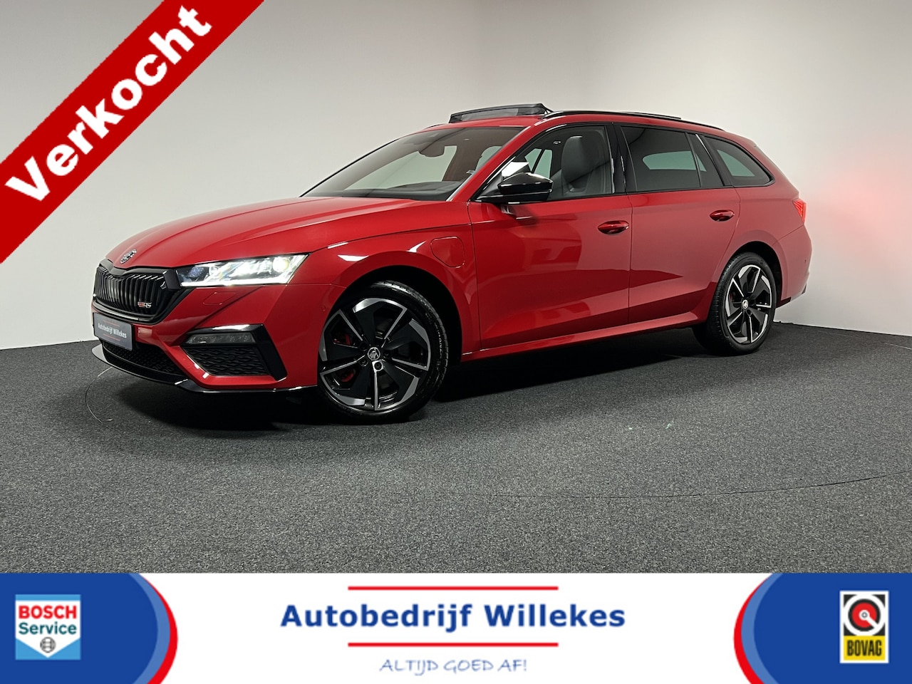 Skoda Octavia Combi - 1.4 TSI RS iV PHEV Business | FULL OPTION | PANO | ACC |  KEYLESS | STOEL-/STUURVERWARMING - AutoWereld.nl