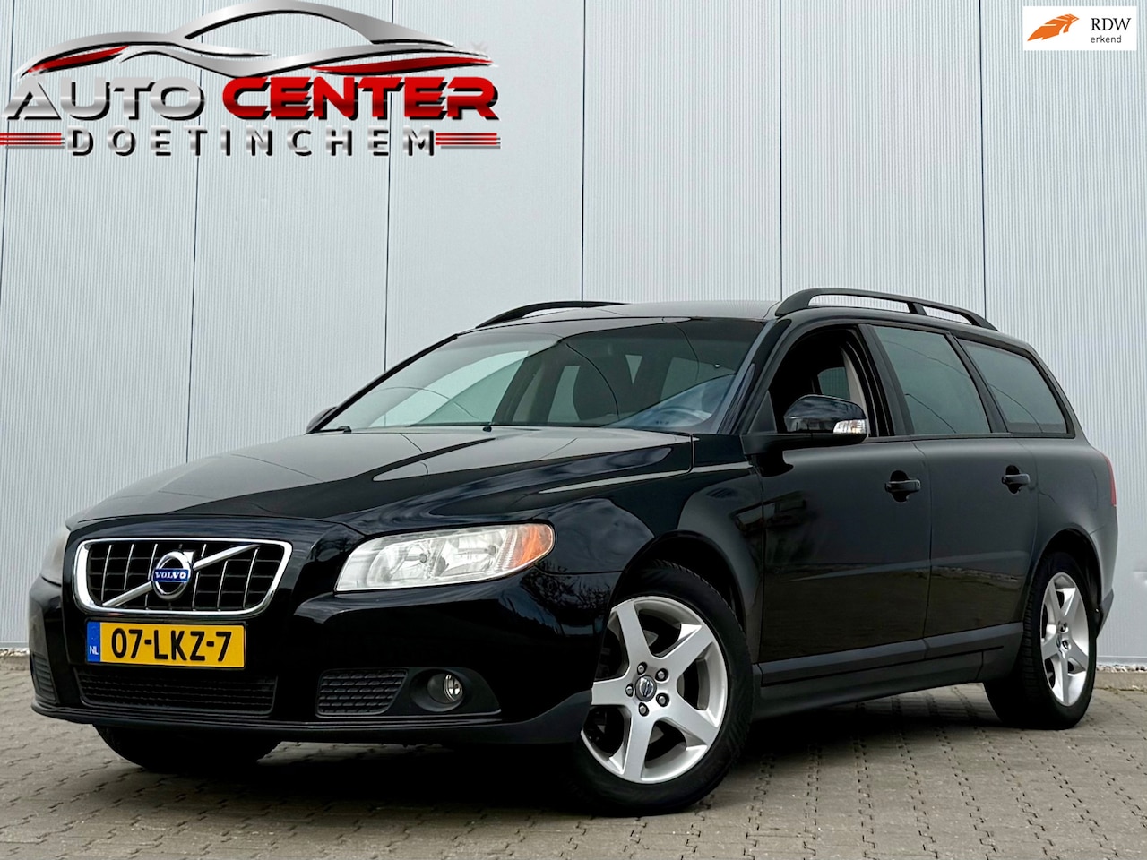 Volvo V70 - 2.0 Limited Edition Leder PDC - AutoWereld.nl