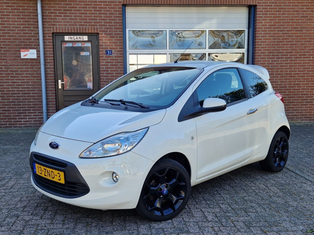 Ford Ka - 1.2 Titanium Airco NL-auto 3-drs - AutoWereld.nl