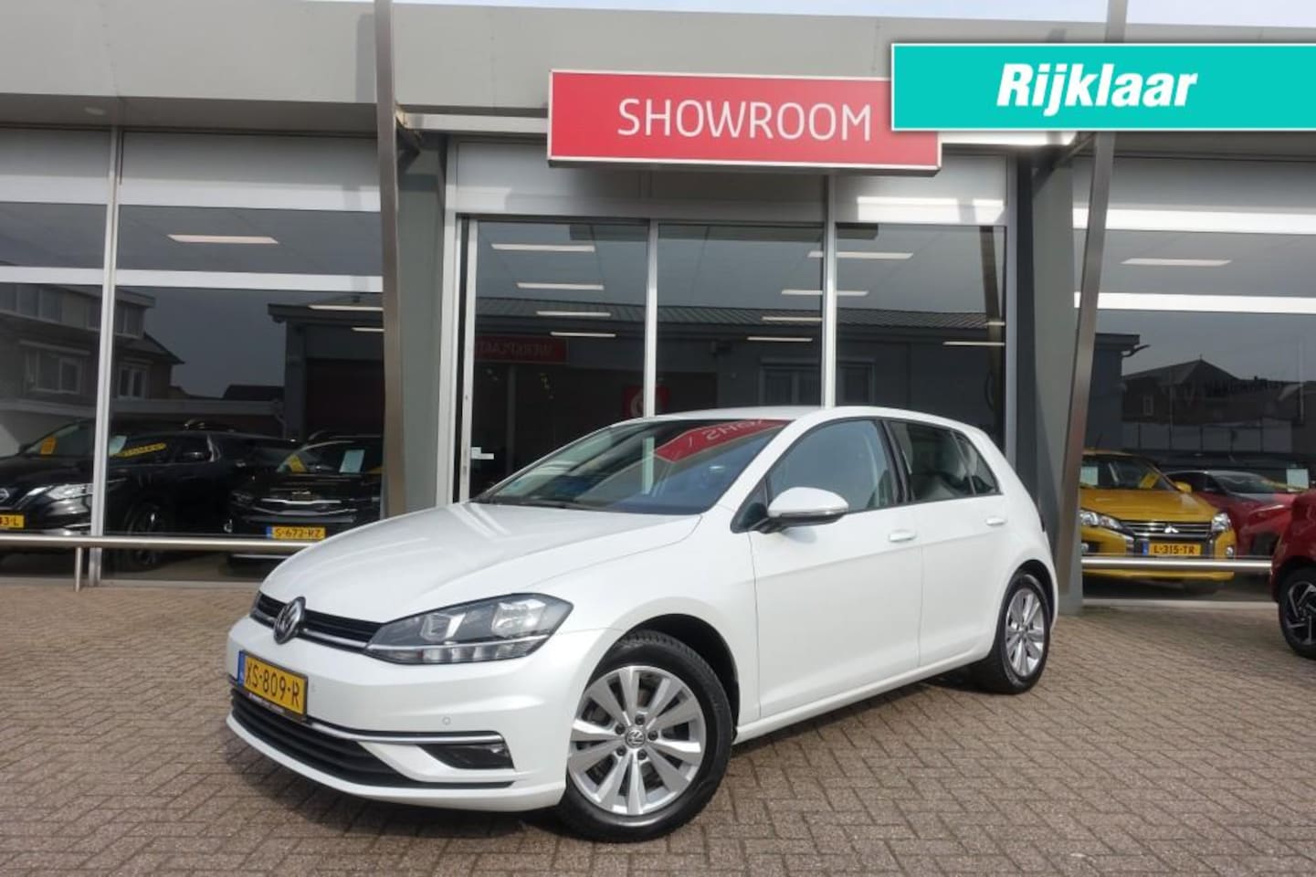 Volkswagen Golf - 1.0 TSI COMFORTLINE BUSINESS DSG Trekhaak New Distri (All-in prijs) - AutoWereld.nl