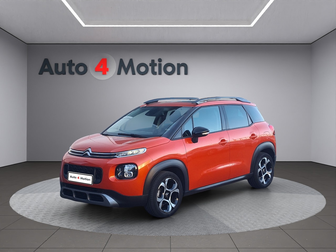 Citroën C3 Aircross - 1.2 PureTech S&S Shine Met NAVIG / HEAD UP / PDC / I-LINK - AutoWereld.nl