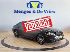 BMW 3-serie - 318i Executive Edition Sport Line Airco ECC | Virtual | Sfeer | Apple Carplay | M Stuur |