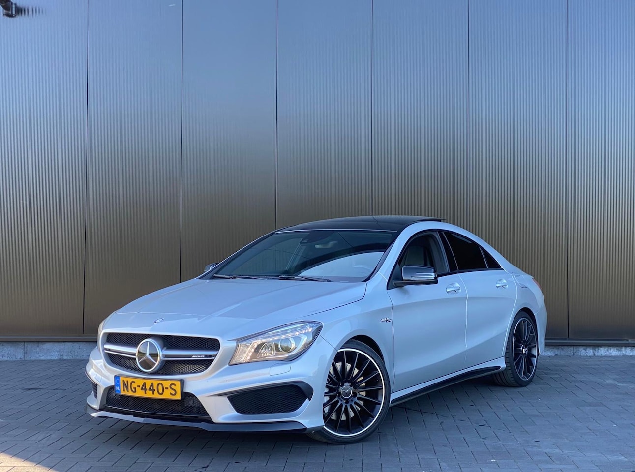 Mercedes-Benz CLA-Klasse - AMG 45 4MATIC Edition 1 | Recaro schaalstoelen - AutoWereld.nl