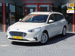 Ford Focus Wagon - 1.5 EcoBoost Titanium Business, Trekhaak, Navigatie Apple Carplay/Android Auto, Climate co