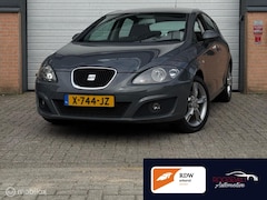 SEAT Leon - 1.4 TSI Businessline / TREKHAAK/ CARPLAY / NWE APK
