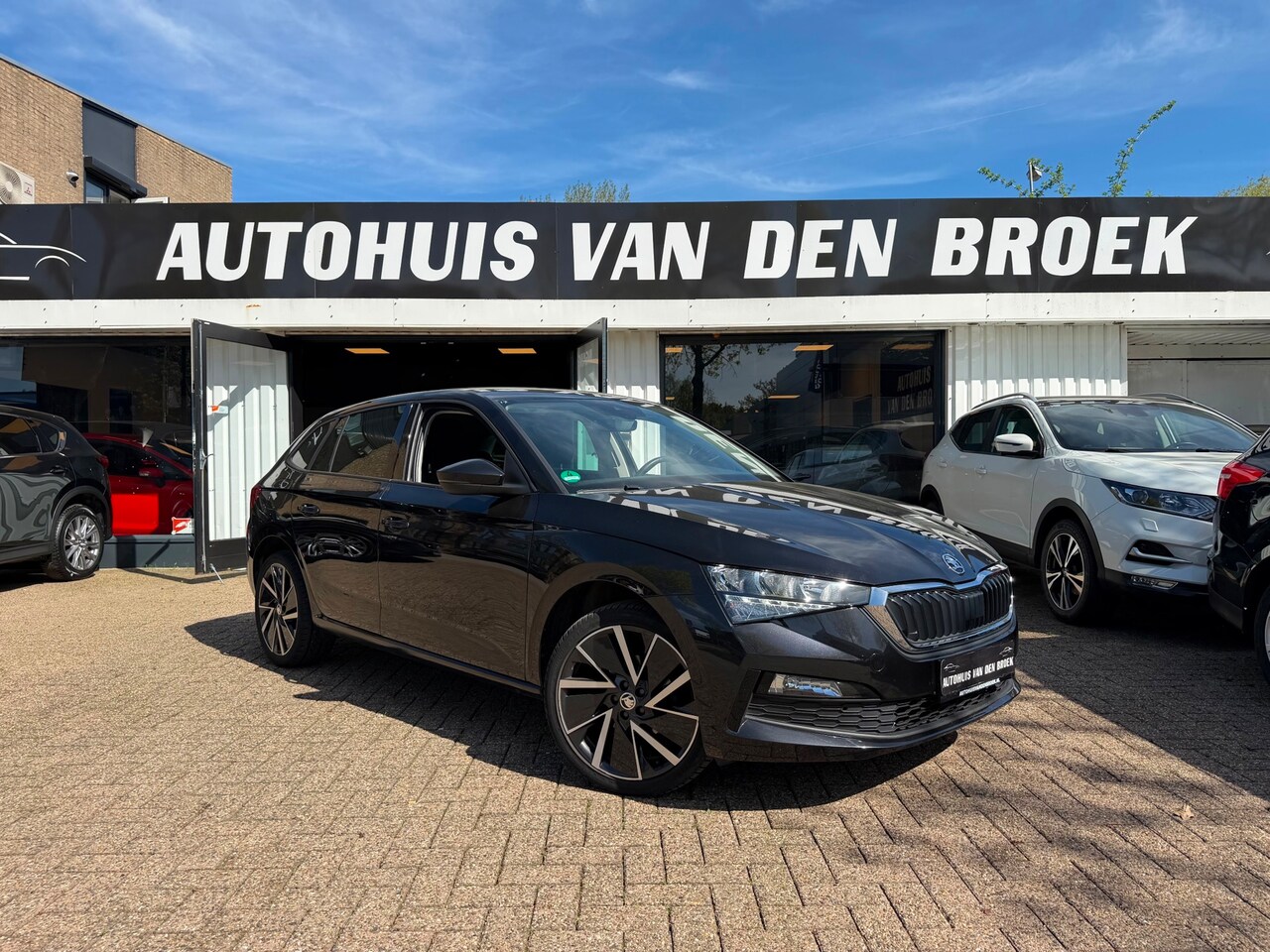 Skoda Scala - 1.0 TSI|116Pk|Xenon|Led|Navi|Carplay|Adaptive Cruise|Pdc|Lmv|Nw Apk - AutoWereld.nl
