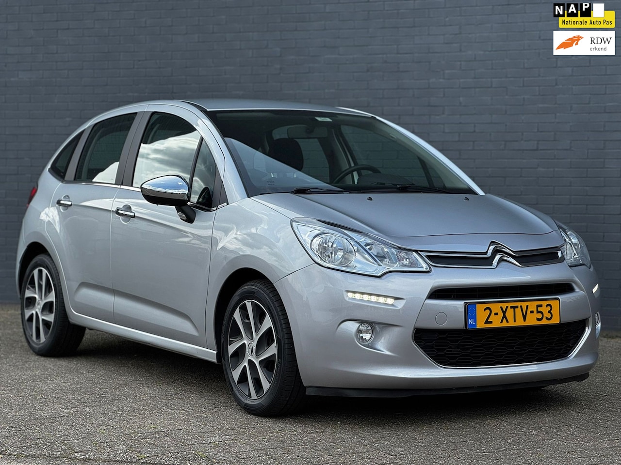 Citroën C3 - 1.0 PureTech Collection|UNIEKE KM STAND MET NAP - AutoWereld.nl