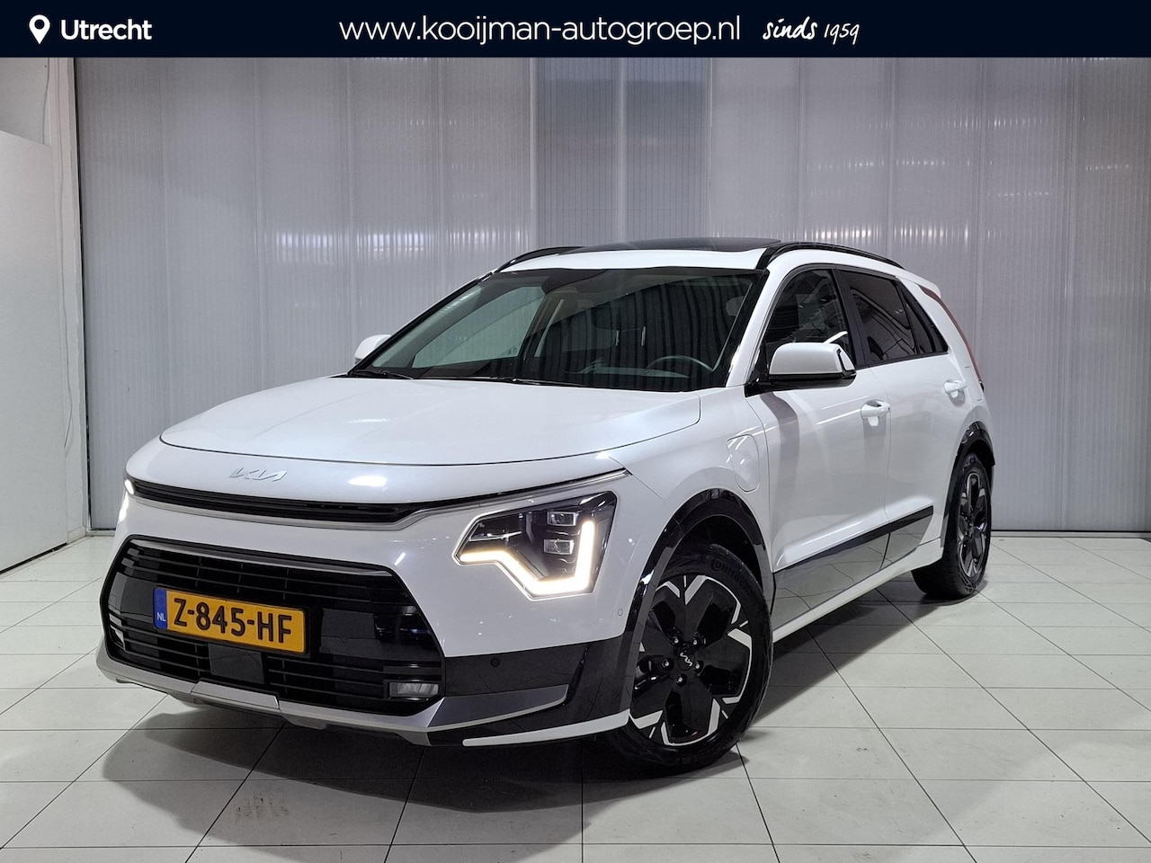 Kia Niro - 1.6 GDi PHEV ExecutiveLine Stoel en Stuur verwarming, Schuif kantel dak, Apple Carplay/And - AutoWereld.nl