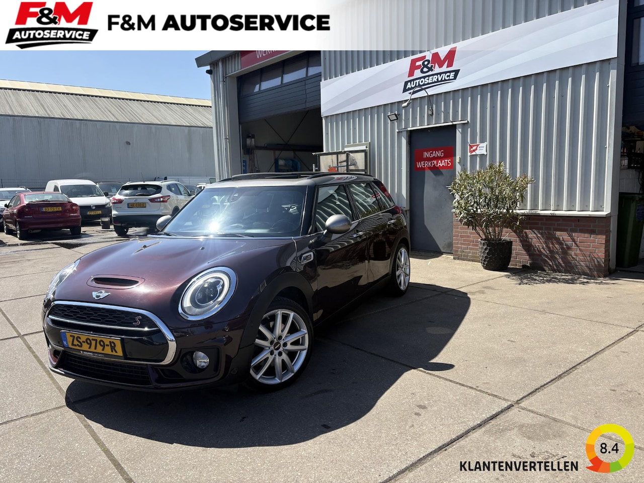 MINI Clubman - 2.0 Cooper S Chili Serious Business Memory, pano, camera, HUD - AutoWereld.nl