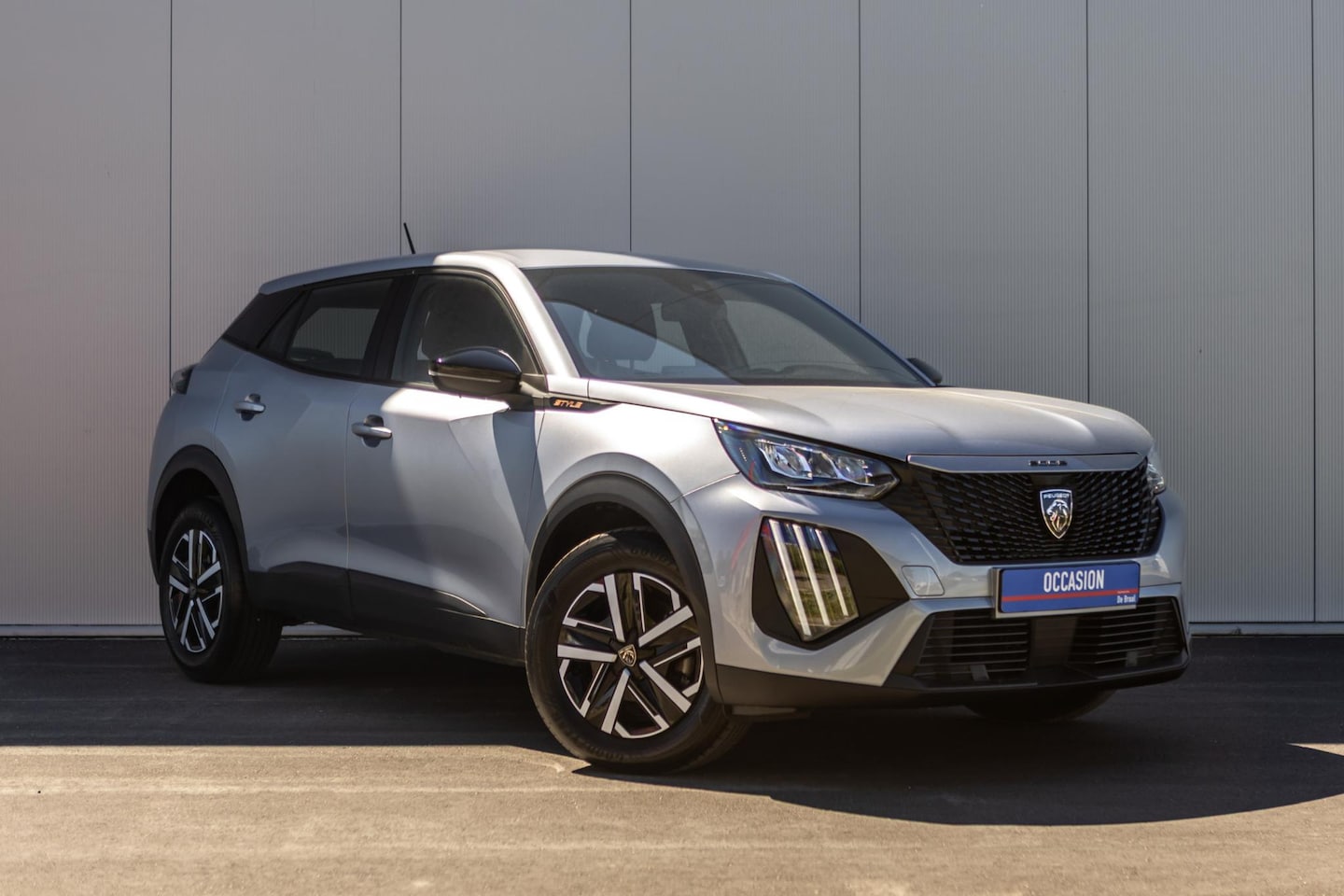 Peugeot 2008 - 1.2 Hybrid 136 Style 1.2 Hybrid 136 Style - AutoWereld.nl