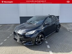 Toyota Yaris - 1.5 Hybrid 130 Executive | €2.900, - voordeel | Direct leverbaar
