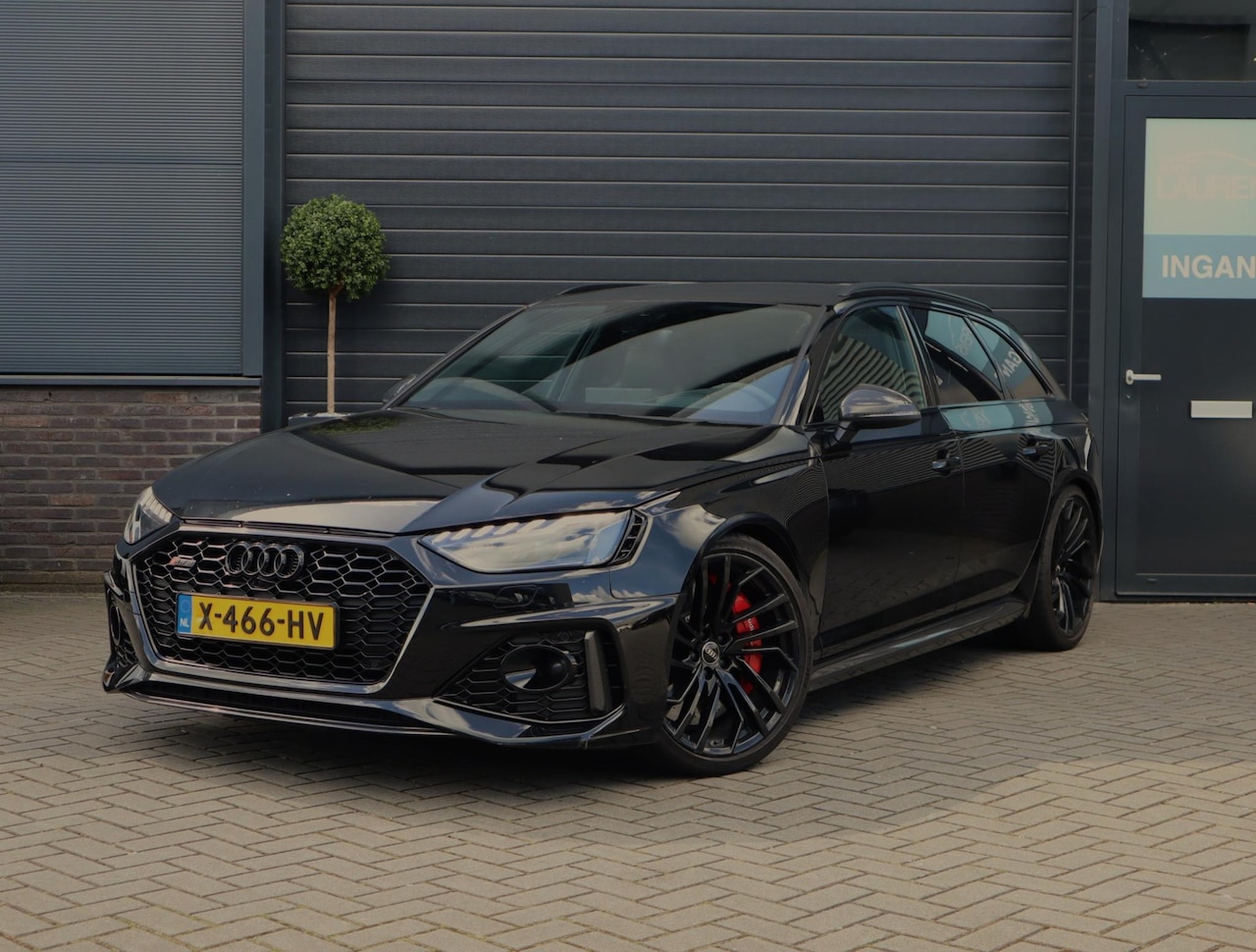 Audi A4 Avant - 2.9 TFSI RS 4 quattro | Keramisch | RS dynamic | Bang & Olufsen 3D | HUD | ACC - AutoWereld.nl