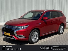 Mitsubishi Outlander - 2.4 PHEV Instyle / Dealer onderhouden / Lederen bekleding / Trekhaak 1500KG trekgewicht /