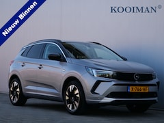 Opel Grandland - 1.2 Turbo Ultimate 130 Pk Automaat Navi / DAB / Apple Carplay / Camera / Winterpakket / Tr