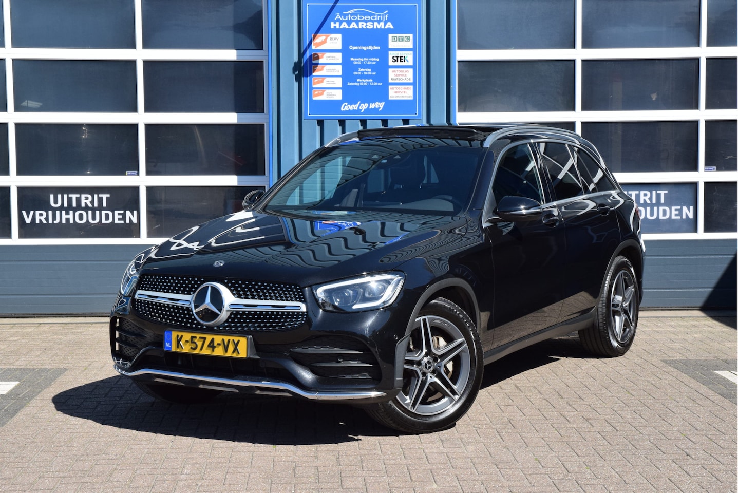 Mercedes-Benz GLC-klasse - 200 4MATIC Business Solution AMG Panoramadak - AutoWereld.nl