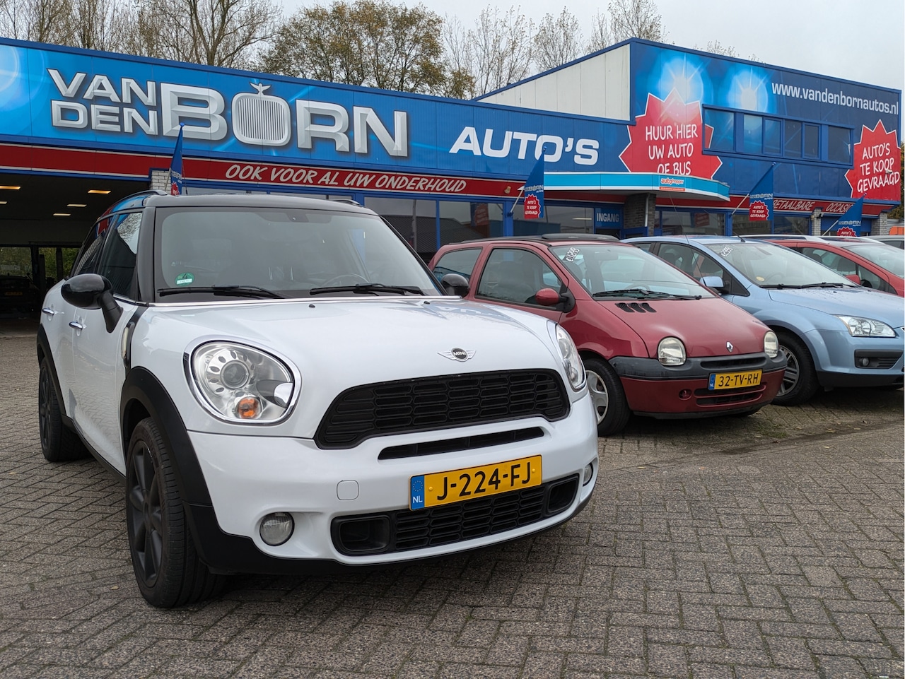 MINI Countryman - Mini 1.6 Cooper S Chili Pano dak Leer Navi 6 mnd Garantie - AutoWereld.nl