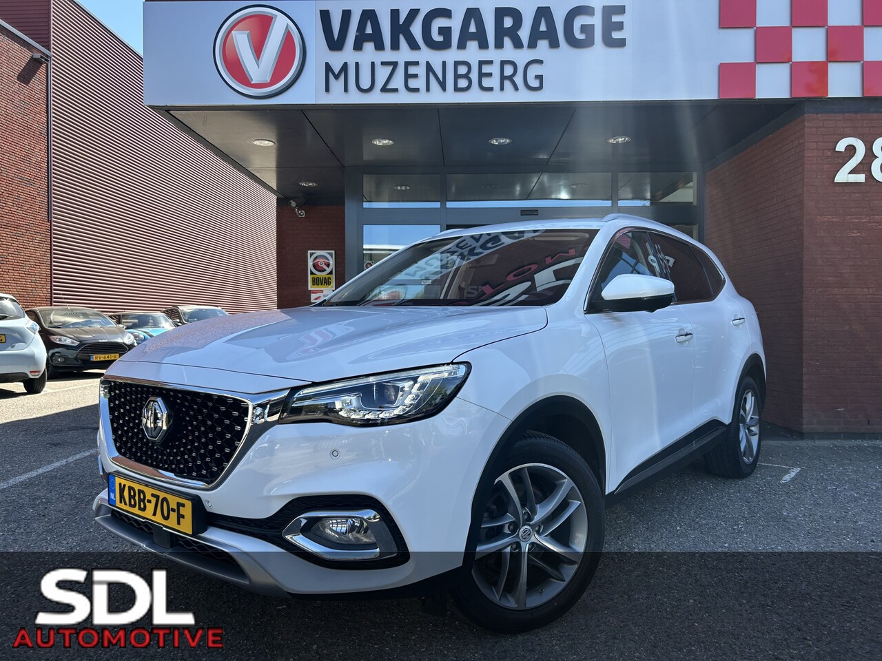 MG EHS - 1.5 TGDI Luxury // SCHUIF-KANTELDAK // 360 CAMERA // ADAPT. CRUISE // ELEK.STOELEN+KLEP // - AutoWereld.nl