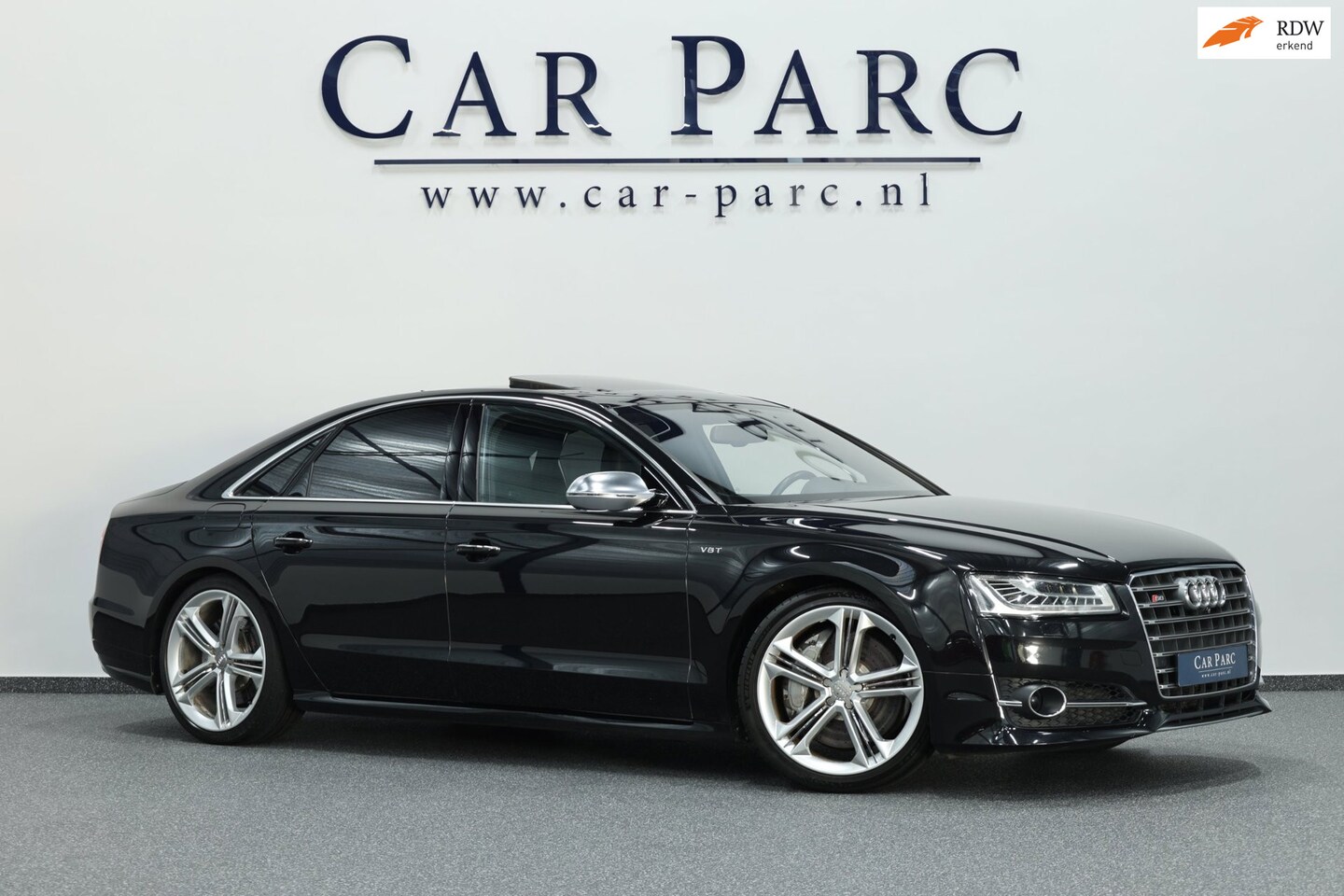 Audi S8 - 4.0 TFSI quattro KERAMISCH/NACHTZICHT/LUCHTV/SOFTCLOSE/DAK/LEER+S.VERKOELING+MASSAGE/21"LM - AutoWereld.nl