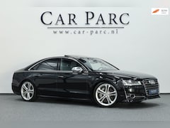 Audi S8 - 4.0 TFSI quattro KERAMISCH/NACHTZICHT/LUCHTV/SOFTCLOSE/DAK/LEER+S.VERKOELING+MASSAGE/21"LM