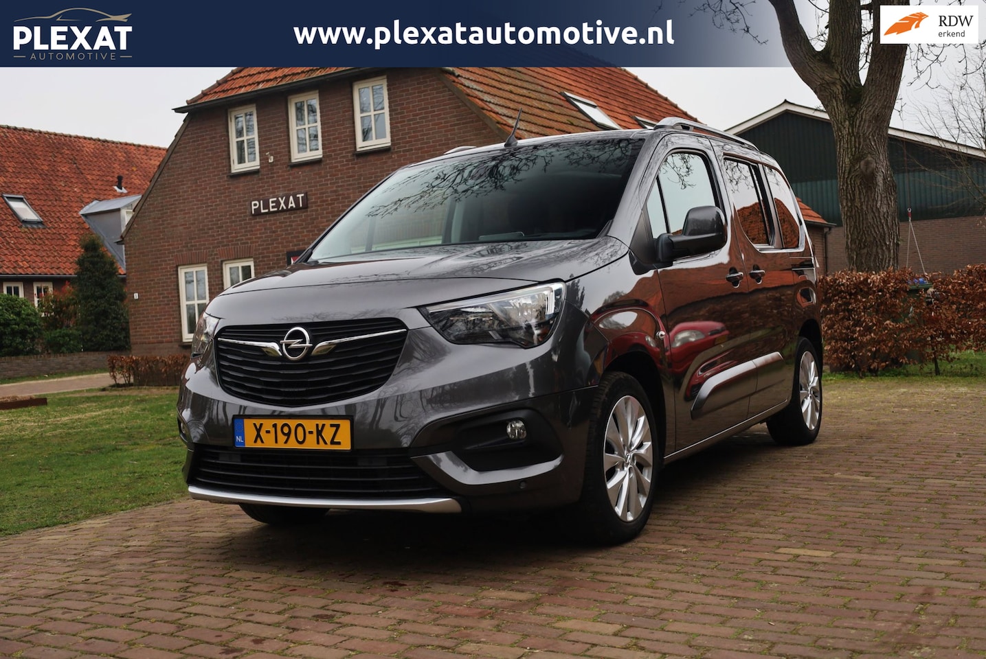 Opel Combo Tour - 1.2 Turbo L1H1 Edition | Stoelverwarming | 5-persoons | Panorama | HUD | Rijbaanbegeleidin - AutoWereld.nl