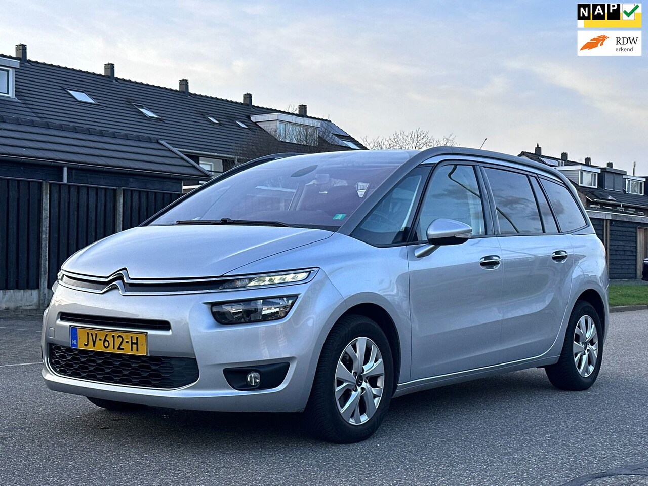 Citroën C4 Picasso - 1.2 PureTech Business 7 Persoons*Achteruit camera*Navigatie*NAP*Cruise*Clima*Dealer onderh - AutoWereld.nl