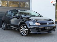 Volkswagen Golf - 1.2 TSI Edition Panodak | ACC | Automaat