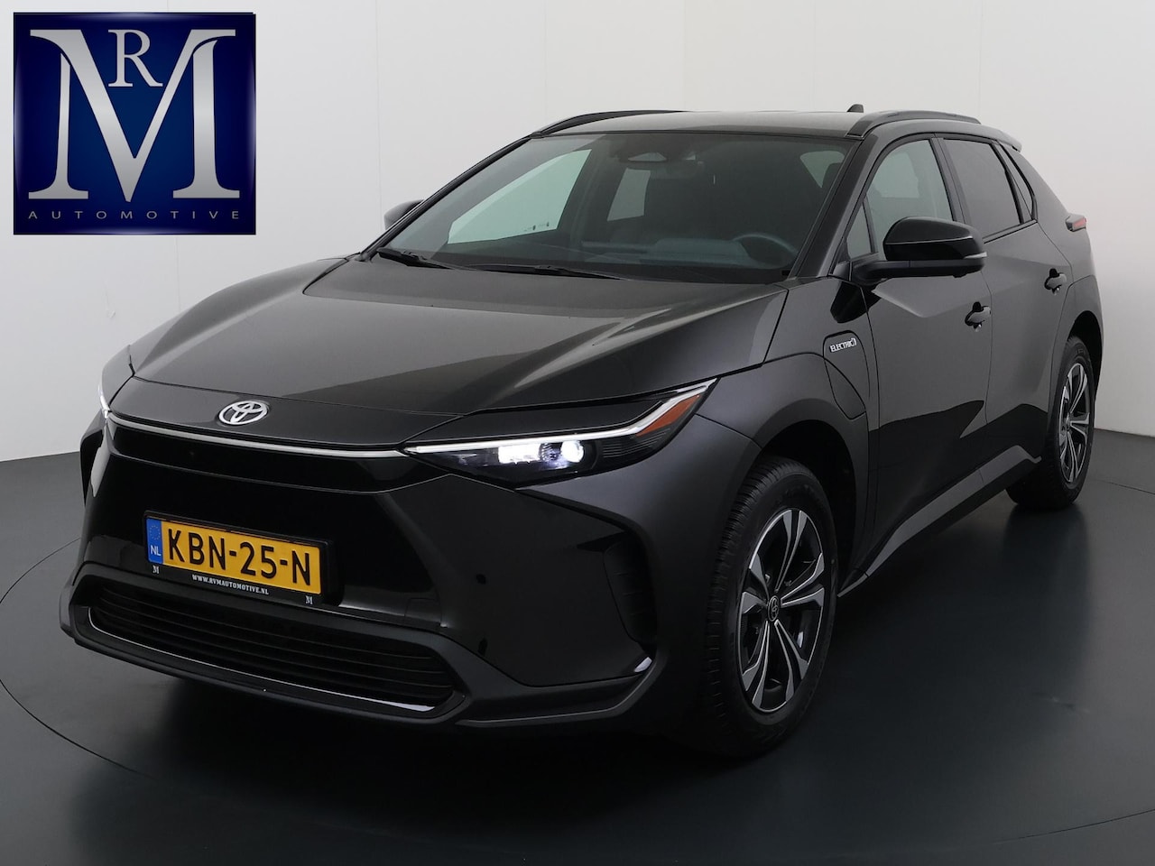 Toyota bZ4X - Dynamic 71 kWh | LEKKER COMPLEET EN RIJKLAAR GEPRIJSD incl. 10 jr. TOYOTA GARANTIE - AutoWereld.nl