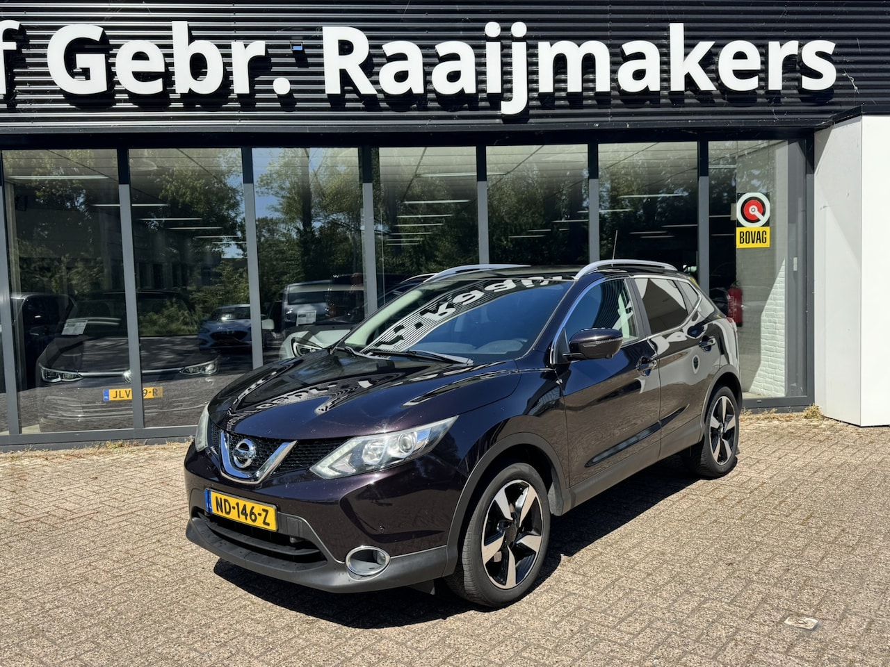 Nissan Qashqai - 1.2 N-Connecta*Navigatie*Panorama*EXPORT/EX BPM* - AutoWereld.nl
