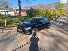 Volkswagen Golf - 1.6 TDI Highline Automaar.Clima.Navi